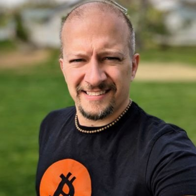 Derek Ross portrait